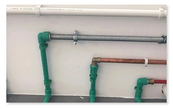 不同材质的新旧给水管如何连接
